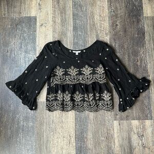 American Eagle XS Cropped Black Blouse Scalloped Gold Embroidery Ruffled Tassels